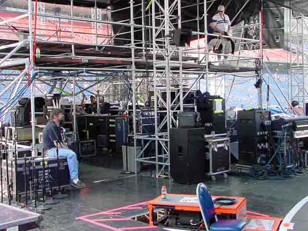 riverrave02.344F
